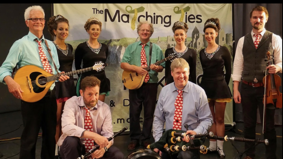 Matching Ties & Irish Dancers in der Weilachmühle - St. Patrick's Day